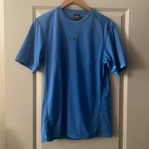 Oakley mens performance t shirt